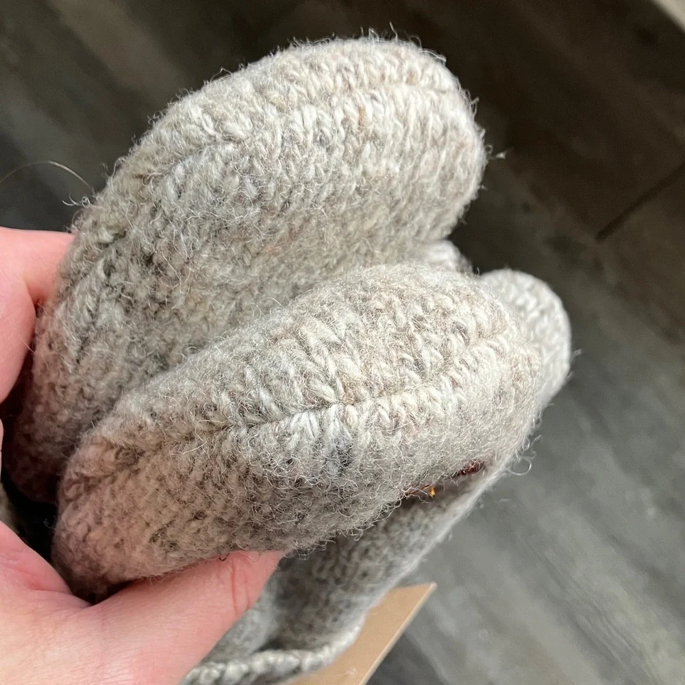embroidered wool mittens